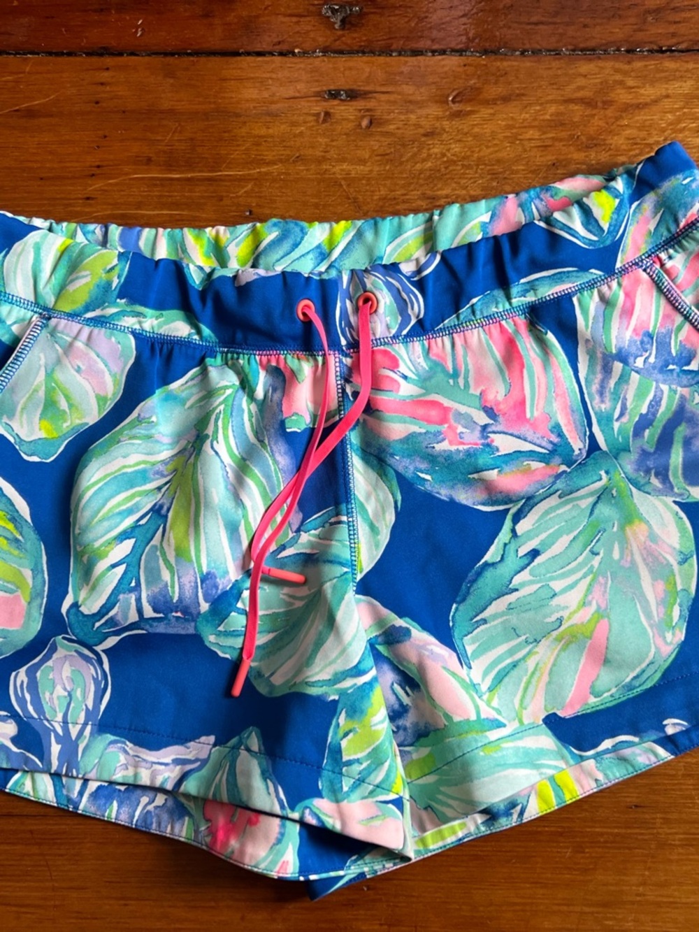 Women’s Blue Tropical Print Swim/Active Shorts - Lilly Pulitzer